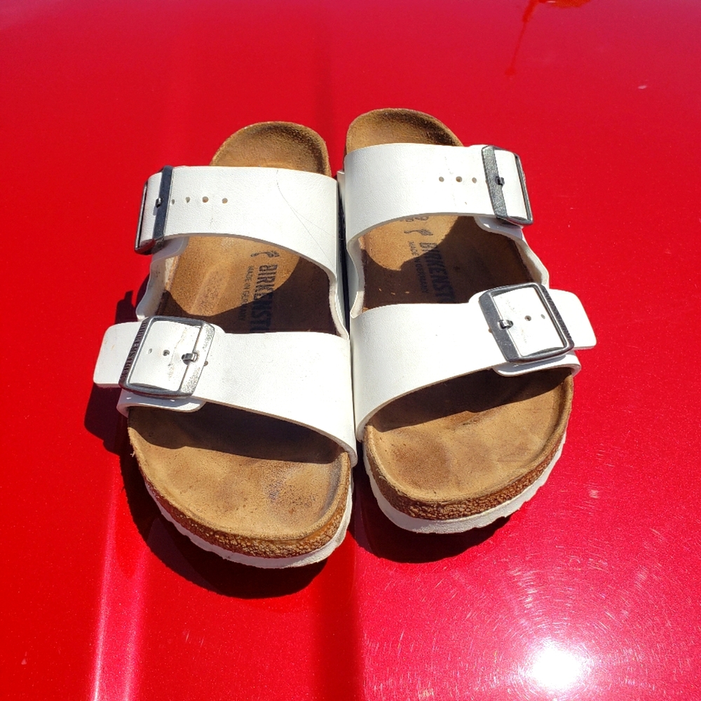 Birkinstock sz 39  8.5